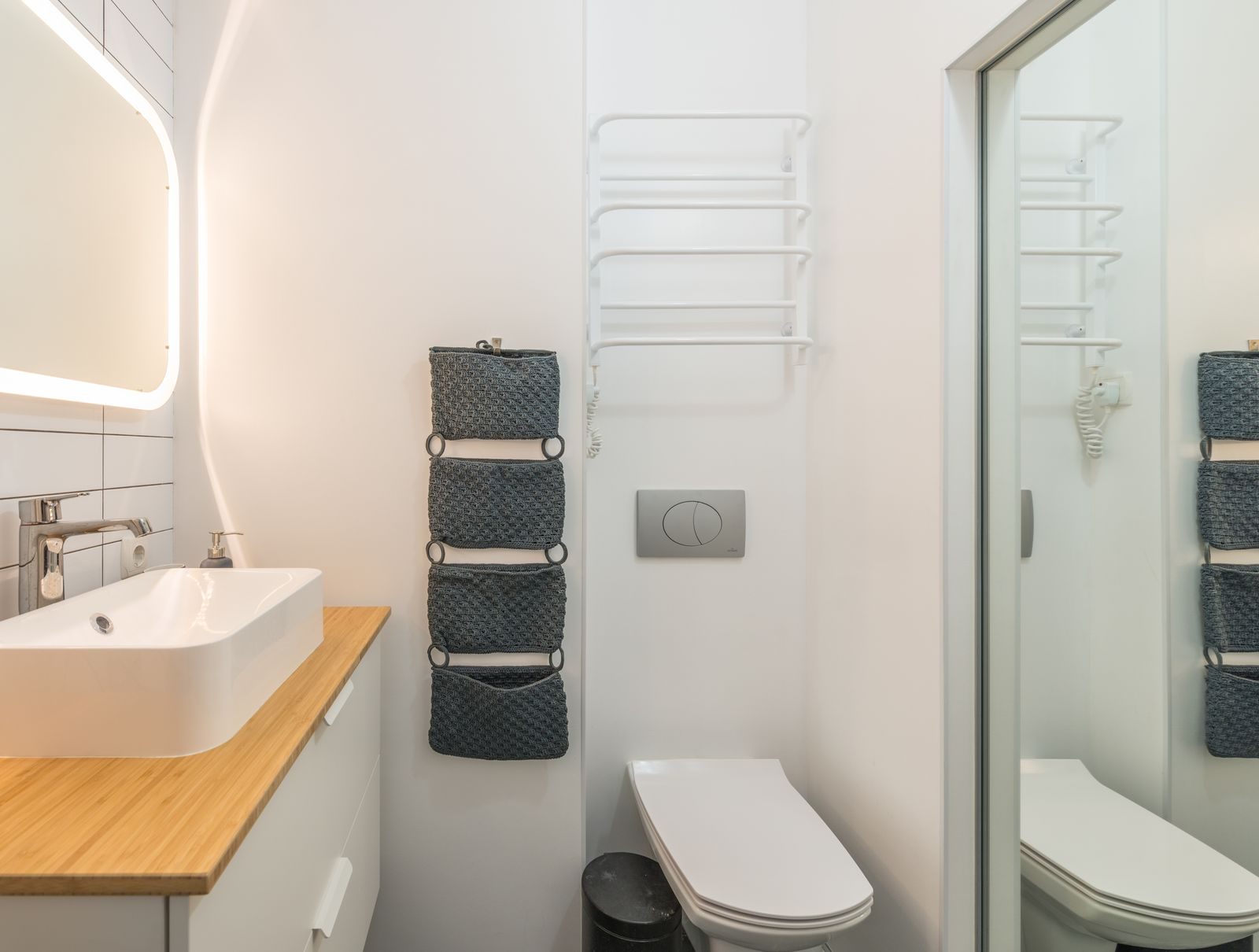 Small Bathroom Ideas guide by GS Renovation