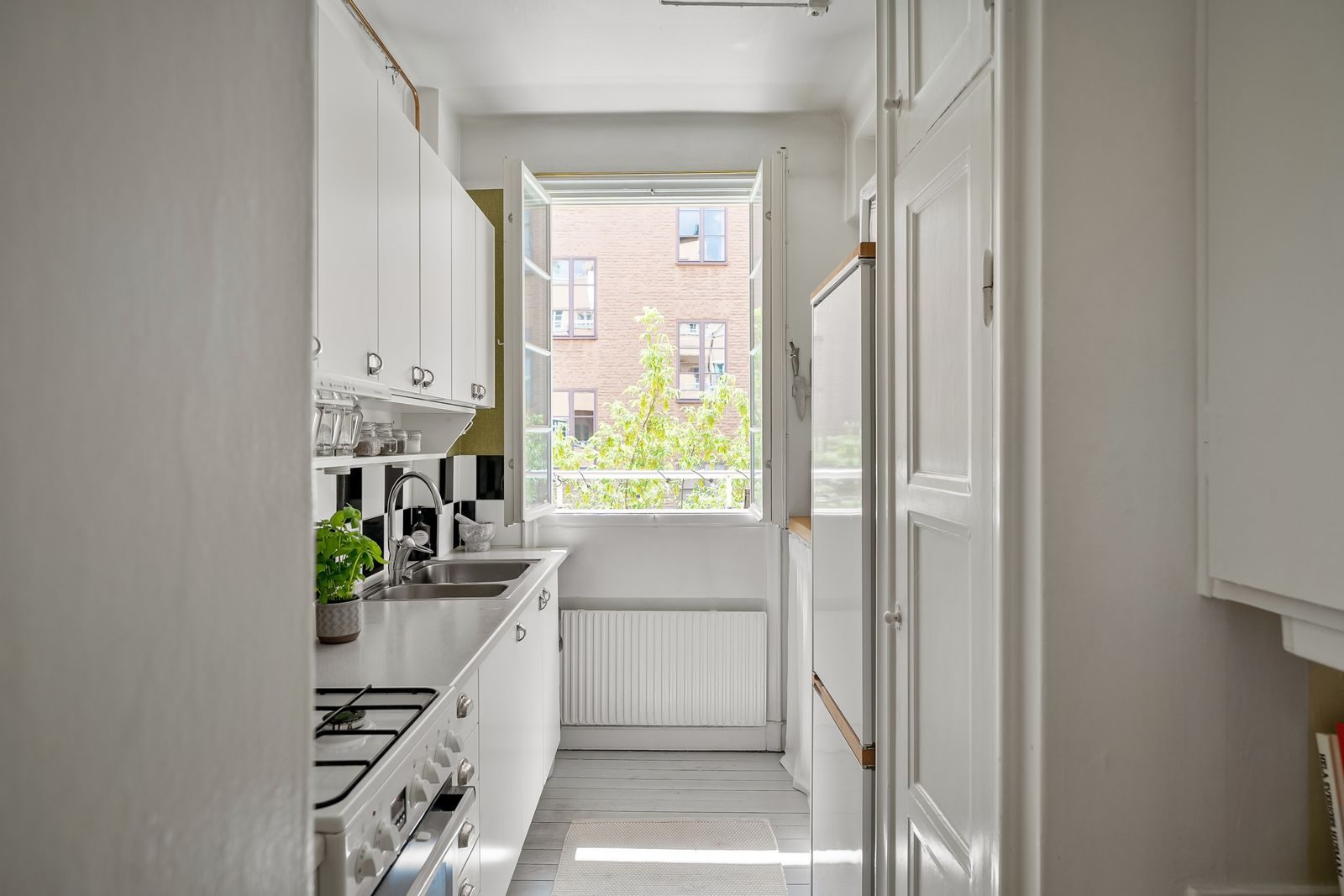 Small Kitchen Ideas guide by GS Renovation